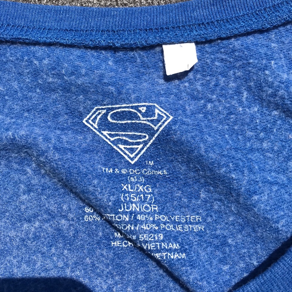❄️ Superman Sweatshirt - Picture 3 of 4